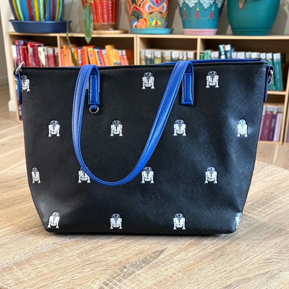 Loungefly Star Wars R2-D2 Purse/Bag